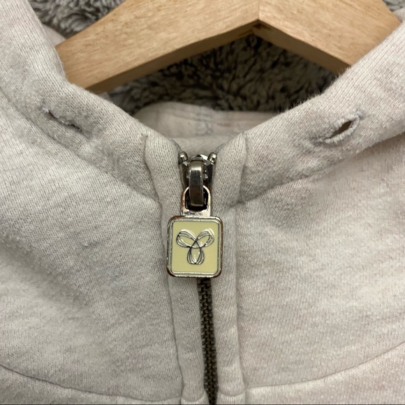 Aritzia TNA Long Zip Up Hoodie - Picture 3 of 5
